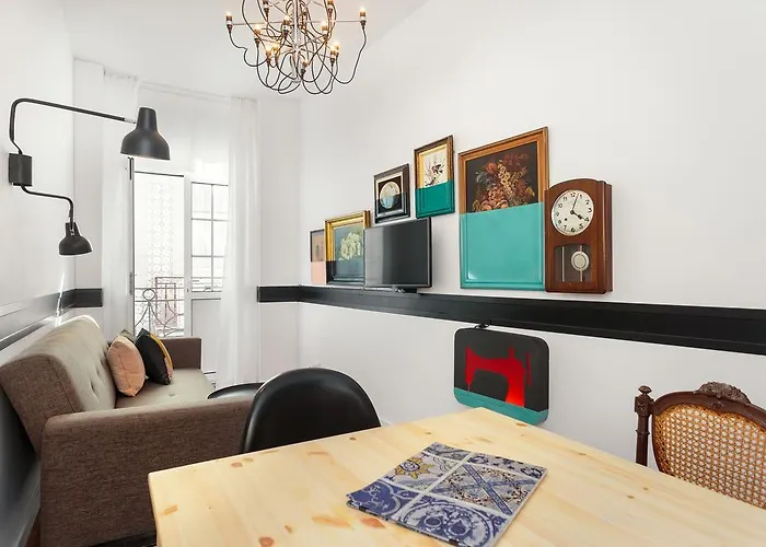 Oporto Chic & Cozy Studio Apartments